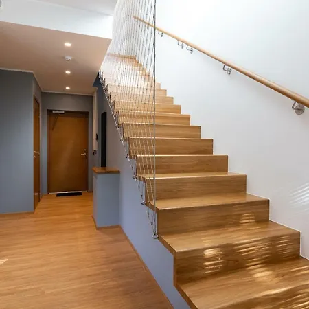 Self-check-in 3 Bedroom With Sauna And Balconies Apartment *