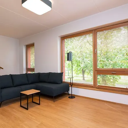 Апартаменты Self-check-in 3 Bedroom With Sauna And Balconies Таллин