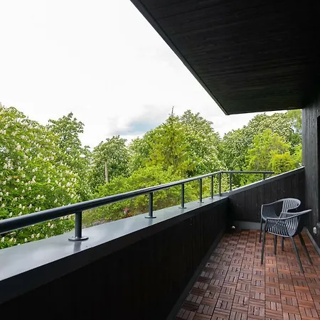 Self-check-in 3 Bedroom With Sauna And Balconies Apartment *