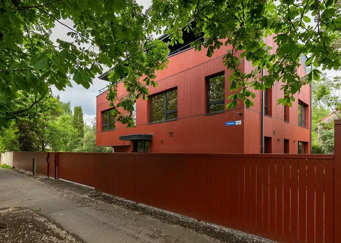 Self-check-in 3 Bedroom With Sauna And Balconies